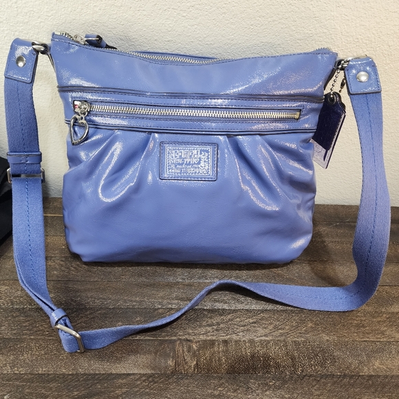 Coach Poppy Daisy Liquid Gloss Blue Canvas Patent Leather Crossbody or Shoulder - Picture 3 of 16